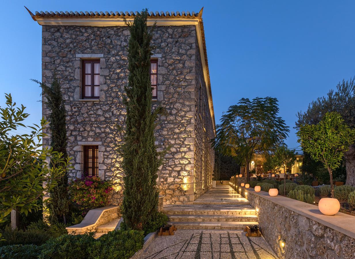 Mare Monte Luxury Suites Spetses Town Exterior photo