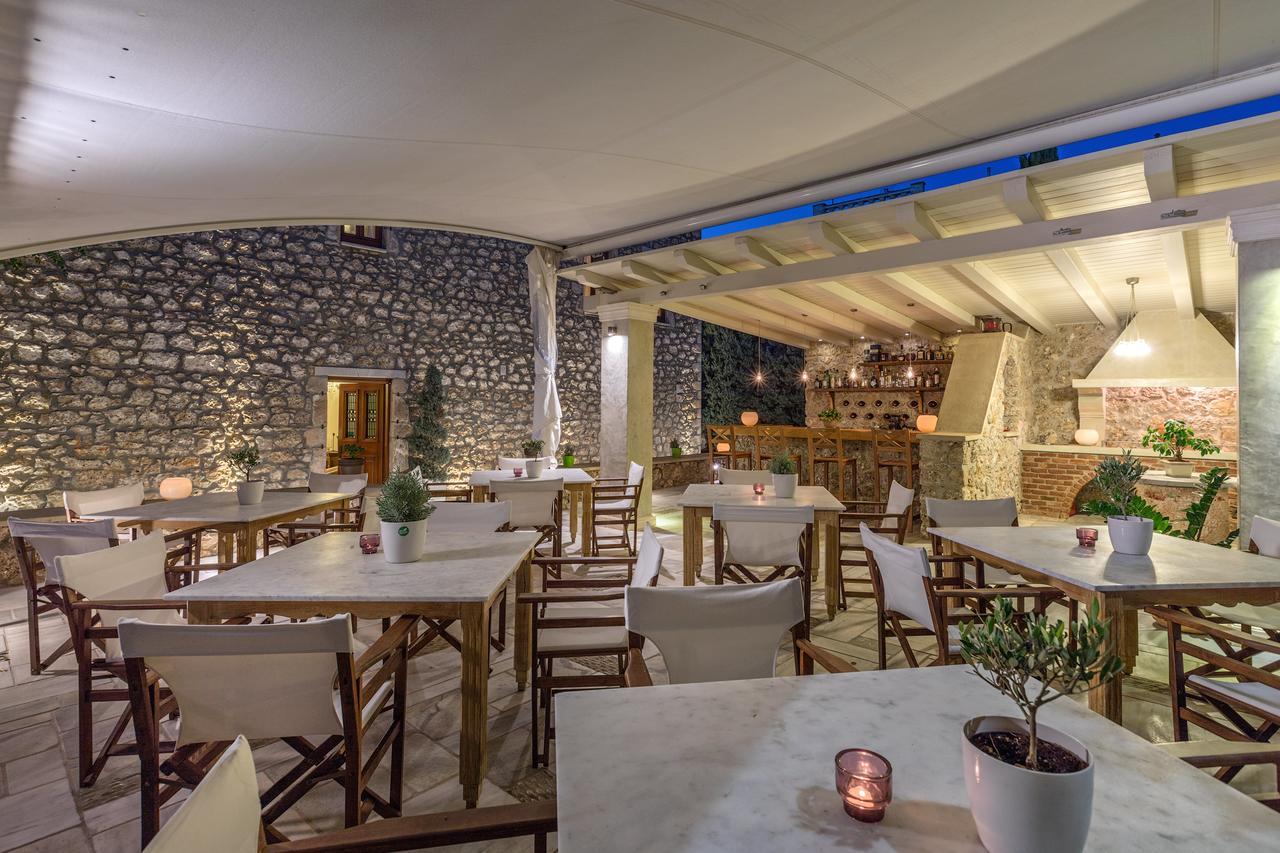 Mare Monte Luxury Suites Spetses Town Exterior photo